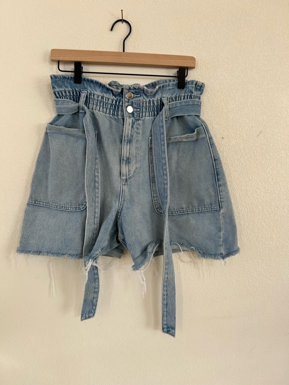 Zara Light Blue Denim Shorts with Tie Belt